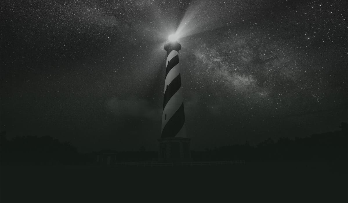 Cape Hatteras Lighthouse - Credit https://www.flickr.com/photos/27870539@N07/20016556118/in/photolist-wuN5Lw-6UPZBt-UuvUsd-nNKXdk-HDfmN5-FJLrn1-fqF9zU-nnTuoD-jMMUPZ-dPKKfZ-pcDgmp-fKbUzx-7cAmhR-iTsJt-FGDB7m-cfTjHW-iMTD58-7d1bY3-4PAkCC-dQXb2j-dbK27P-dgwKxi-j85p7S-dhd9fg-oBjtsn-7aFdgz-ejMXED-iVDpAL-7rkxm6-AjGBp-3MsfMC-DpCSi-8Ni7w6-TeWn1E-TeWmKE-a1RgXN-9J6DLe-2wyH8H-3mitXY-3KCadE-tsBTk-3RtsWt-3KKNir-42oQHd-ebZkwA-eUjbK6-3K1927-4V3RAL-4V3Rzh-8ujA6m